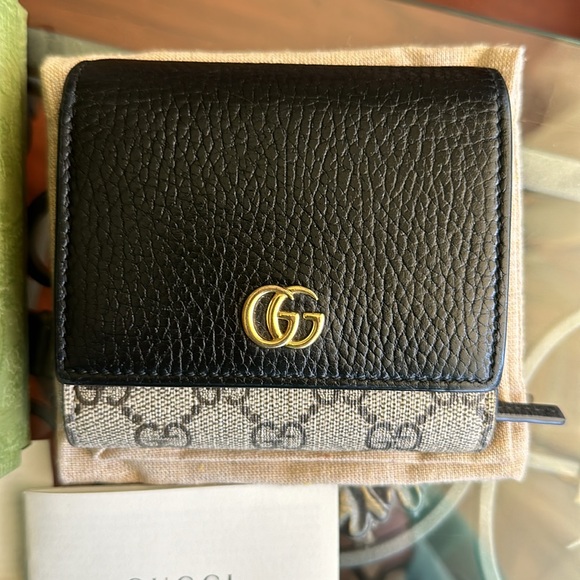 Gucci Marmont Bicolor Medium Compact wallet Supreme Canvas 🌟 Full Set 🌟 - Picture 3 of 14